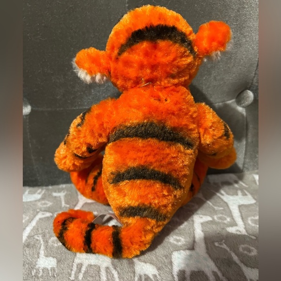 Tigger Walt Disney World Disneyland Mini Plush Toy - Picture 3 of 5